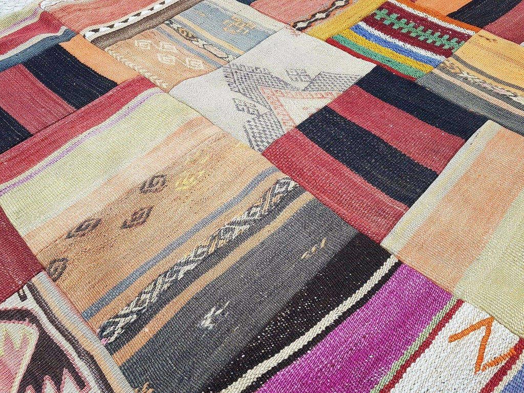 Vintage Kilim 147 x 198 cm