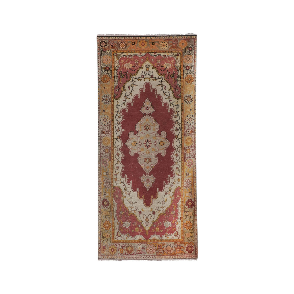 Vintage Uşak Halı 105 x 240 cm
