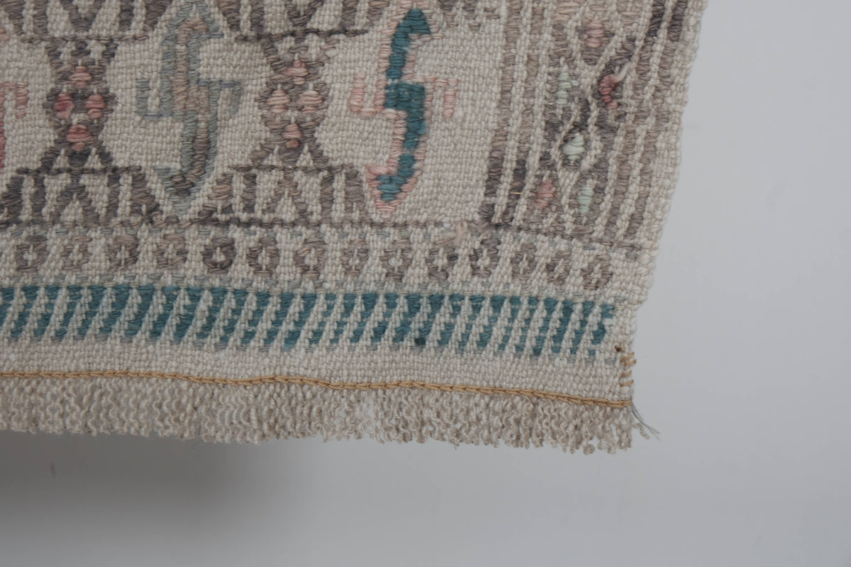 Vintage Kilim 154 x 228 cm