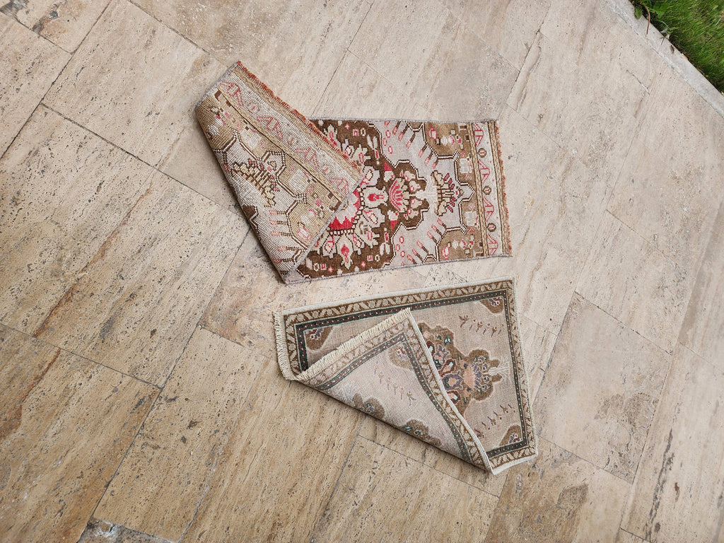 Vintage Türk Yastık Halı 2'li Set 51 x 66 cm