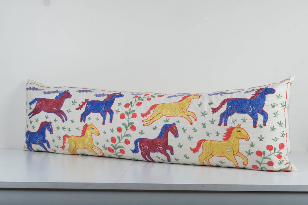 Suzani Kırlent Kılıfı 45 x 145 cm