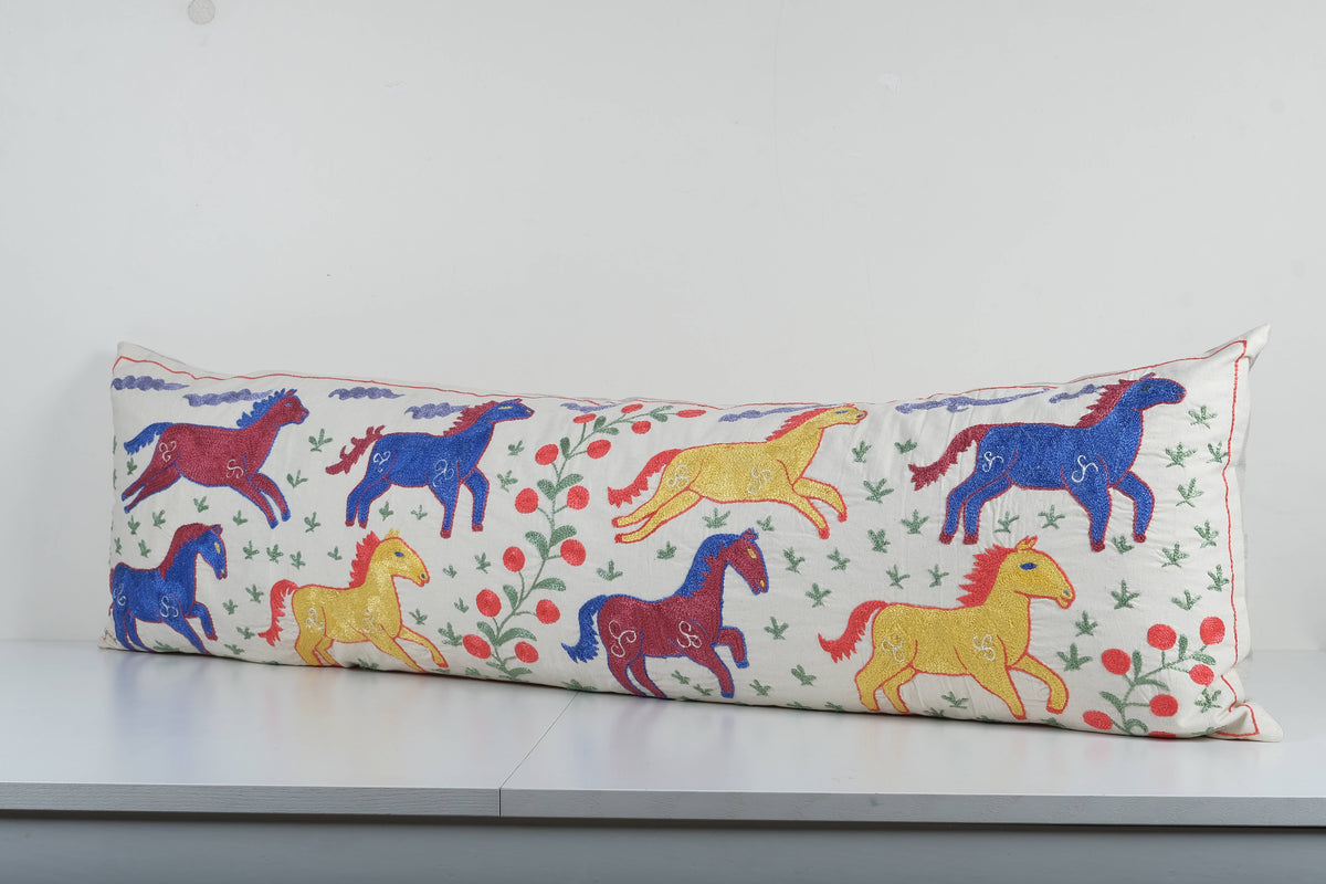 Suzani Kırlent Kılıfı 45 x 145 cm