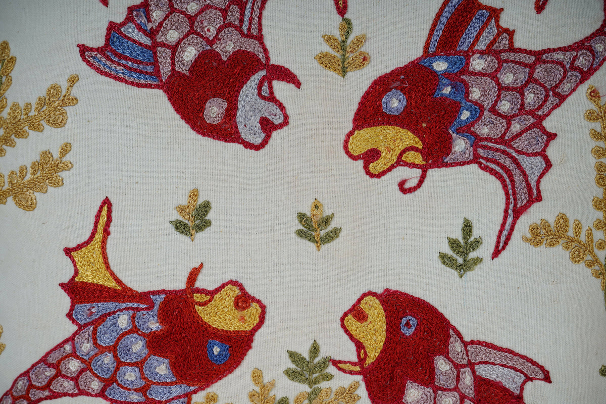 Balık Desenli Suzani Kırlent Kılıfı 45 x 45 cm