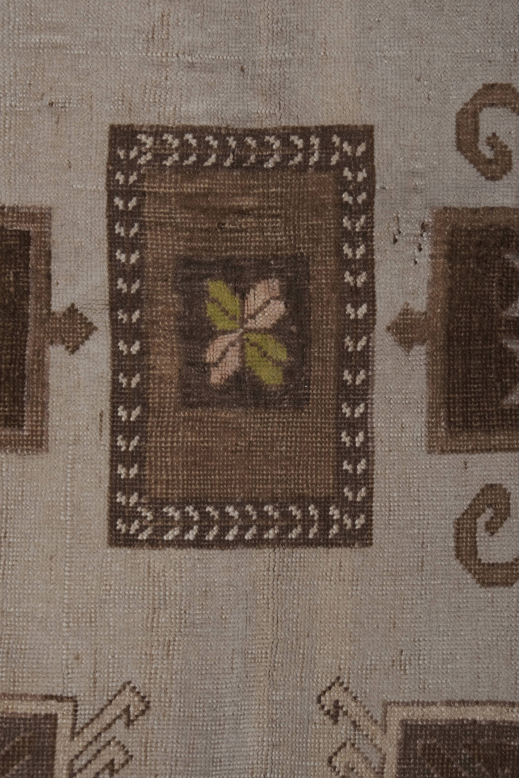 Vintage Kars Halı 179 x 305 cm