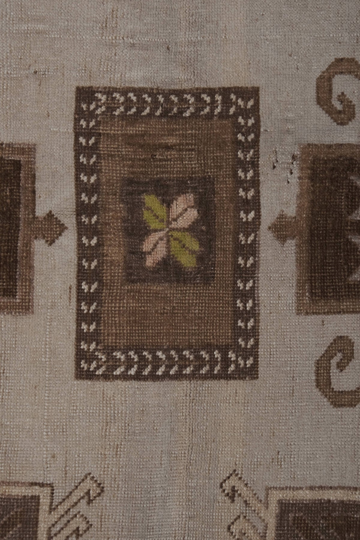 Vintage Kars Halı 179 x 305 cm