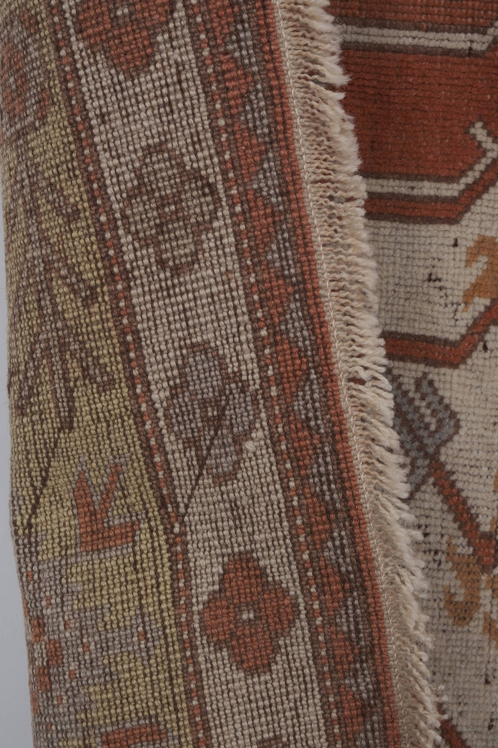 Vintage Uşak Halı 187 x 198 cm