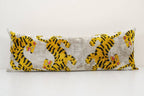 Kaplan Desenli İpek Ikat Kadife Kırlent Kılıfı 41 x 112 cm
