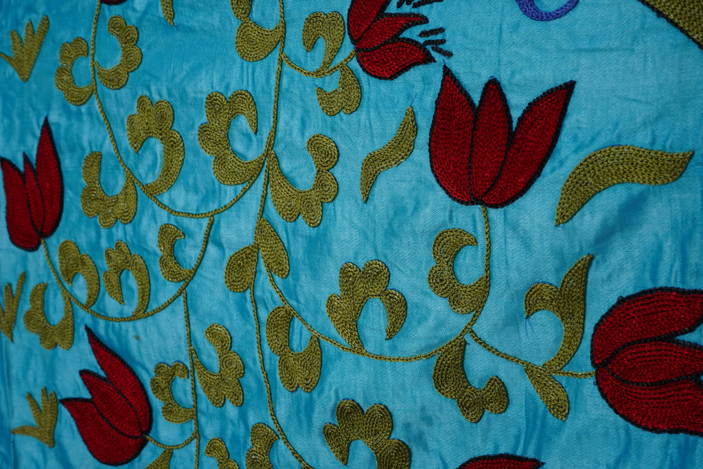 El İşlemesi Suzani Duvar Örtüsü 103 x 190 cm