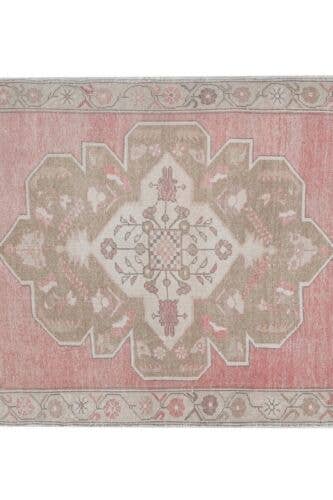 Vintage Uşak Halı 138 x 246 cm