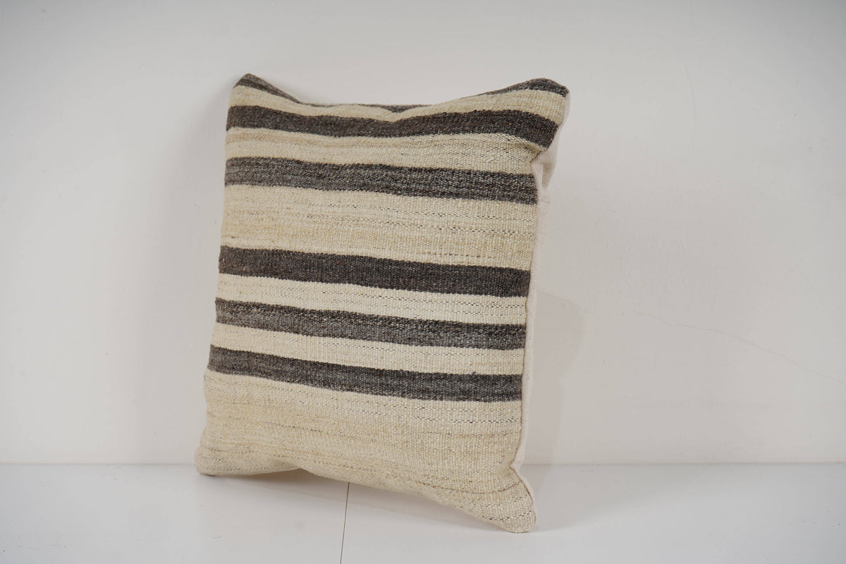 Kilim Kırlent Kılıfı 40 x 40 cm