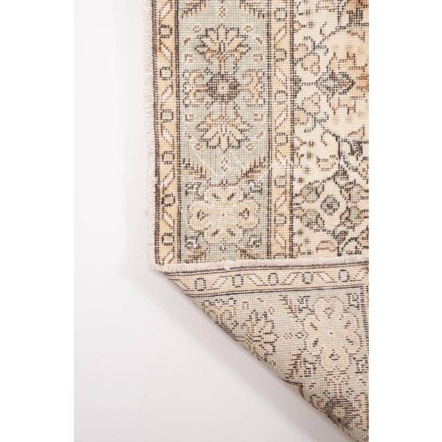 Vintage Uşak Halı 201 x 326 cm