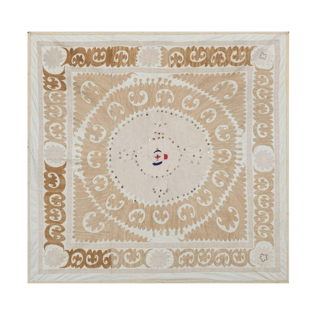 El İşlemesi Suzani Duvar Örtüsü 130 x 136 cm