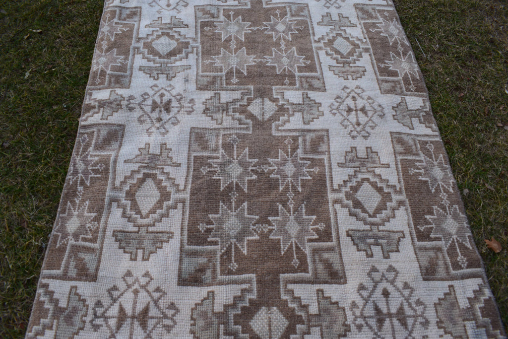 Vintage Uşak Halı 113 x 192 cm
