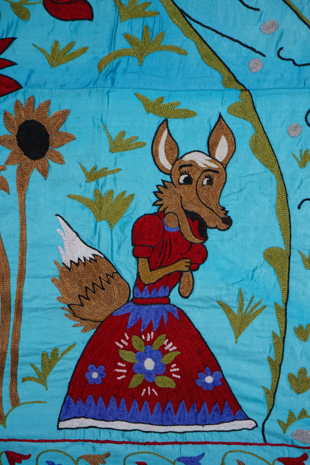 El İşlemesi Suzani Duvar Örtüsü 103 x 190 cm