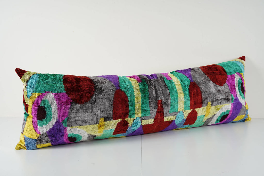İpek Ikat Kadife Kırlent Kılıfı 40 x 125 cm