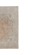 Vintage Uşak Halı 180 x 262 cm