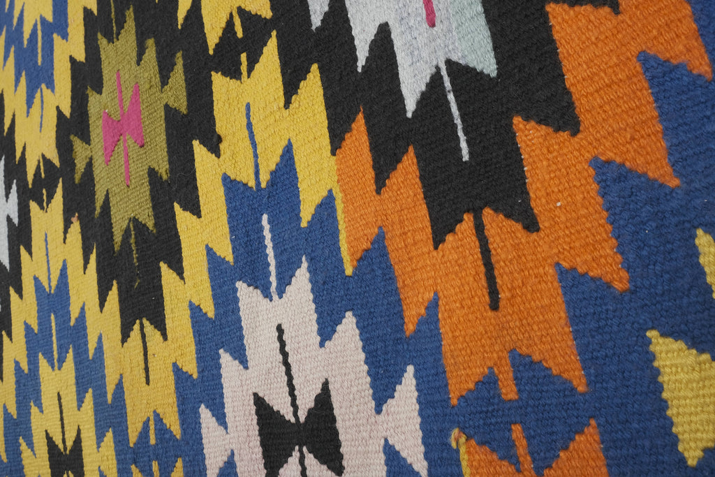 Vintage Kilim 198 x 283 cm