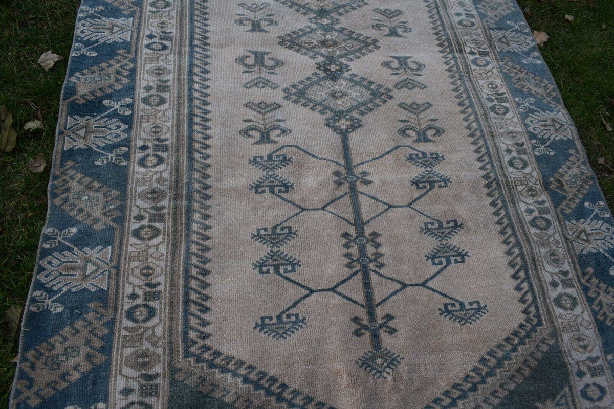 Vintage Uşak Halı 150 x 275 cm