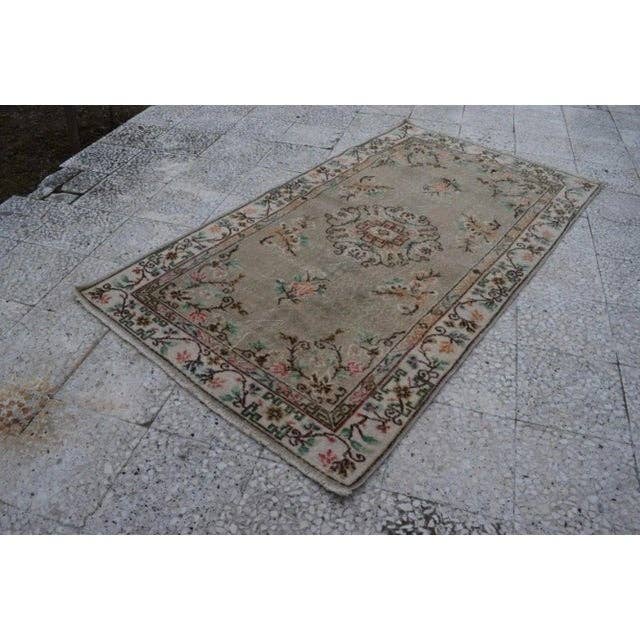 Vintage Uşak Halı 114 x 208 cm
