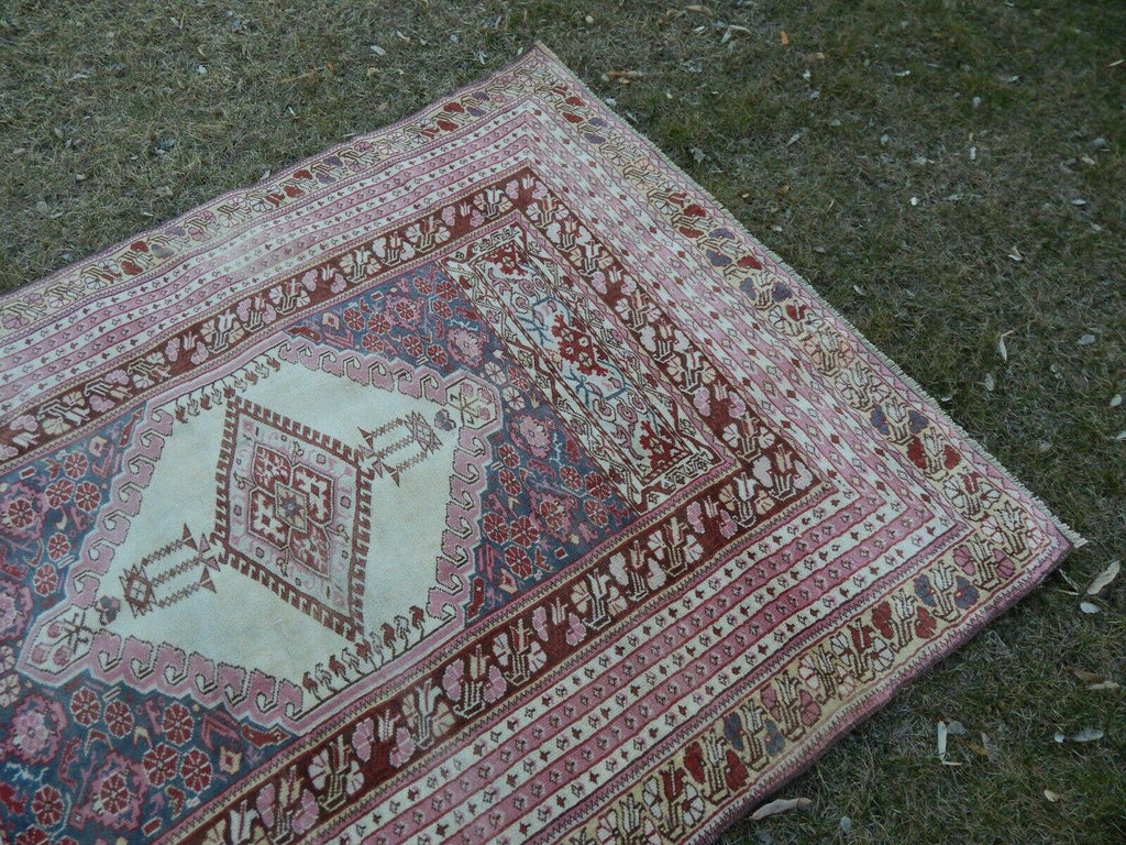 Vintage Kars Halı 134 x 183 cm