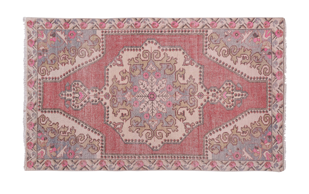 Vintage Uşak Halı 132 x 216 cm