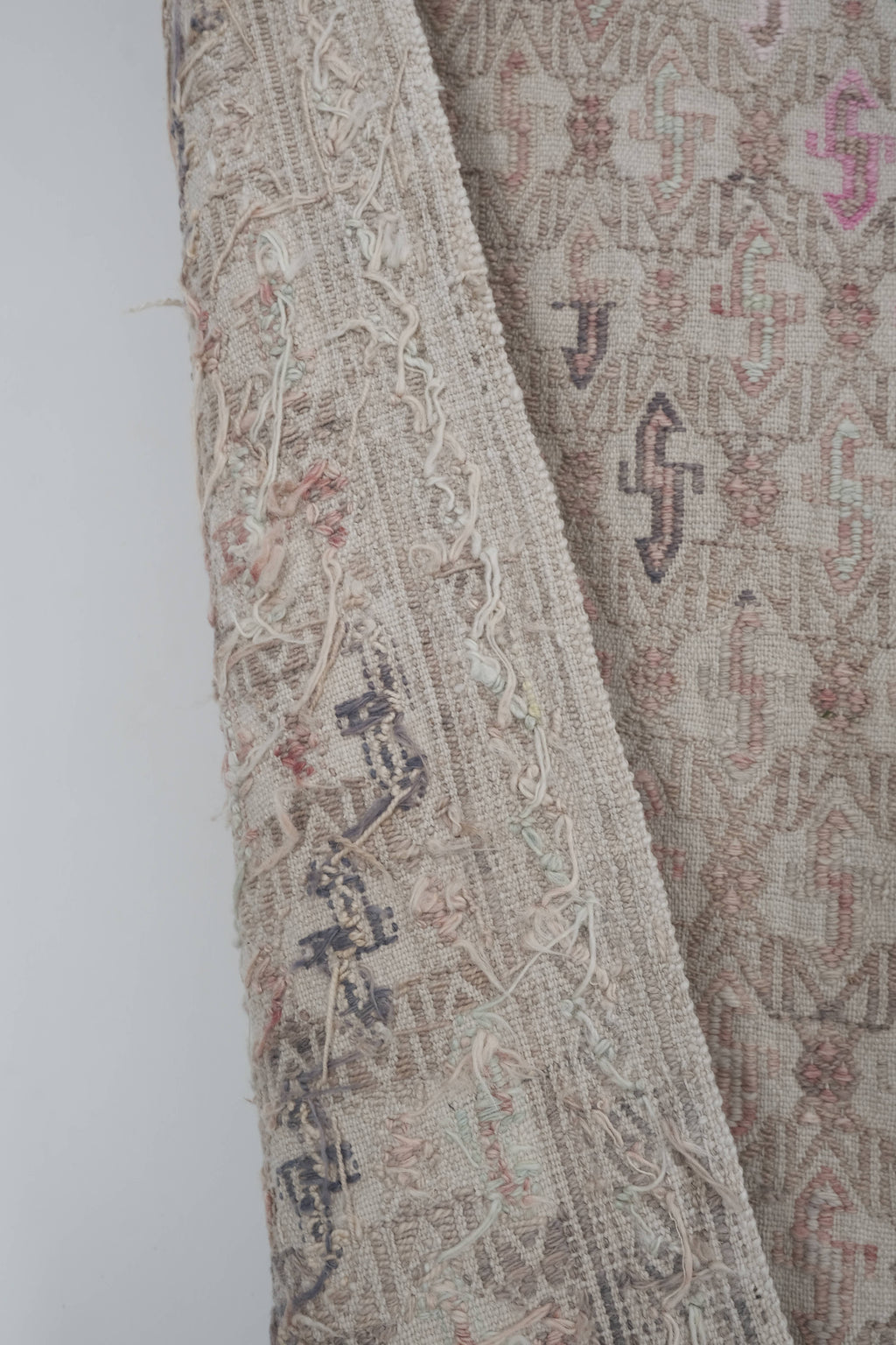 Vintage Kilim 154 x 228 cm