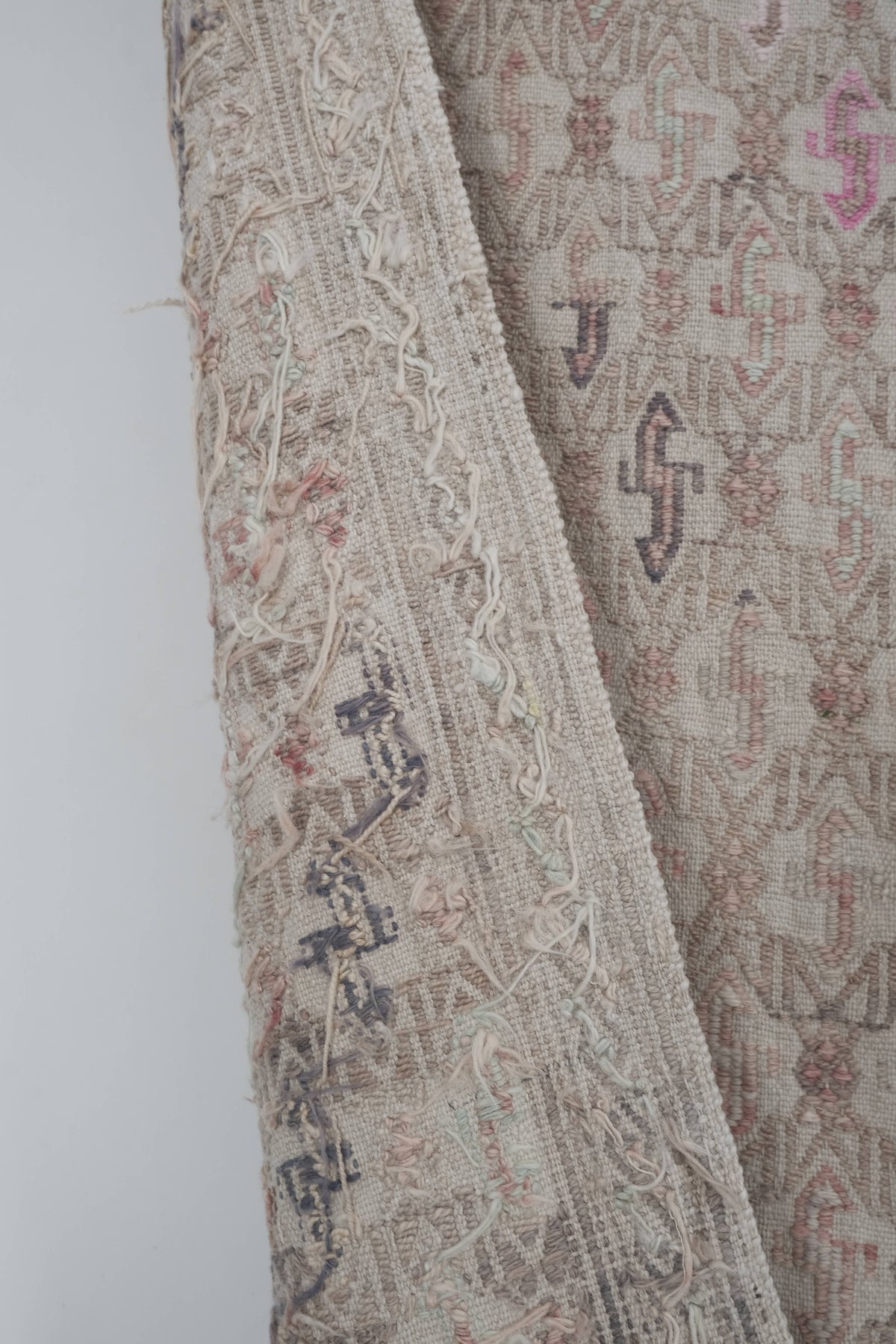Vintage Kilim 154 x 228 cm