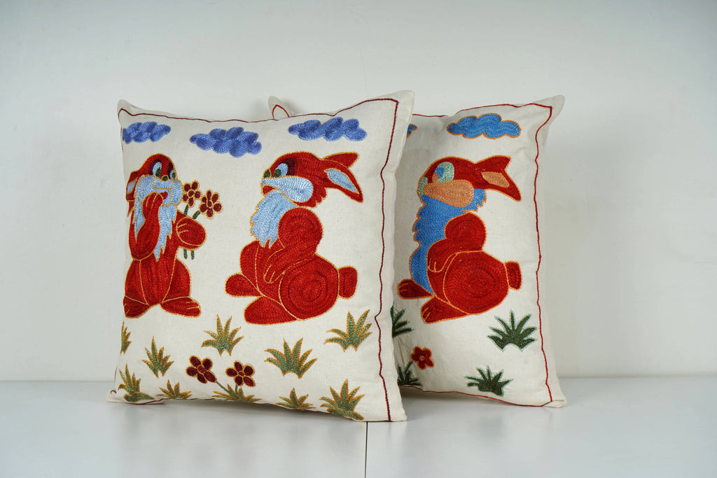 Tavşan Desenli Suzani Kırlent Kılıfı 2'li Set 47 x 47 cm
