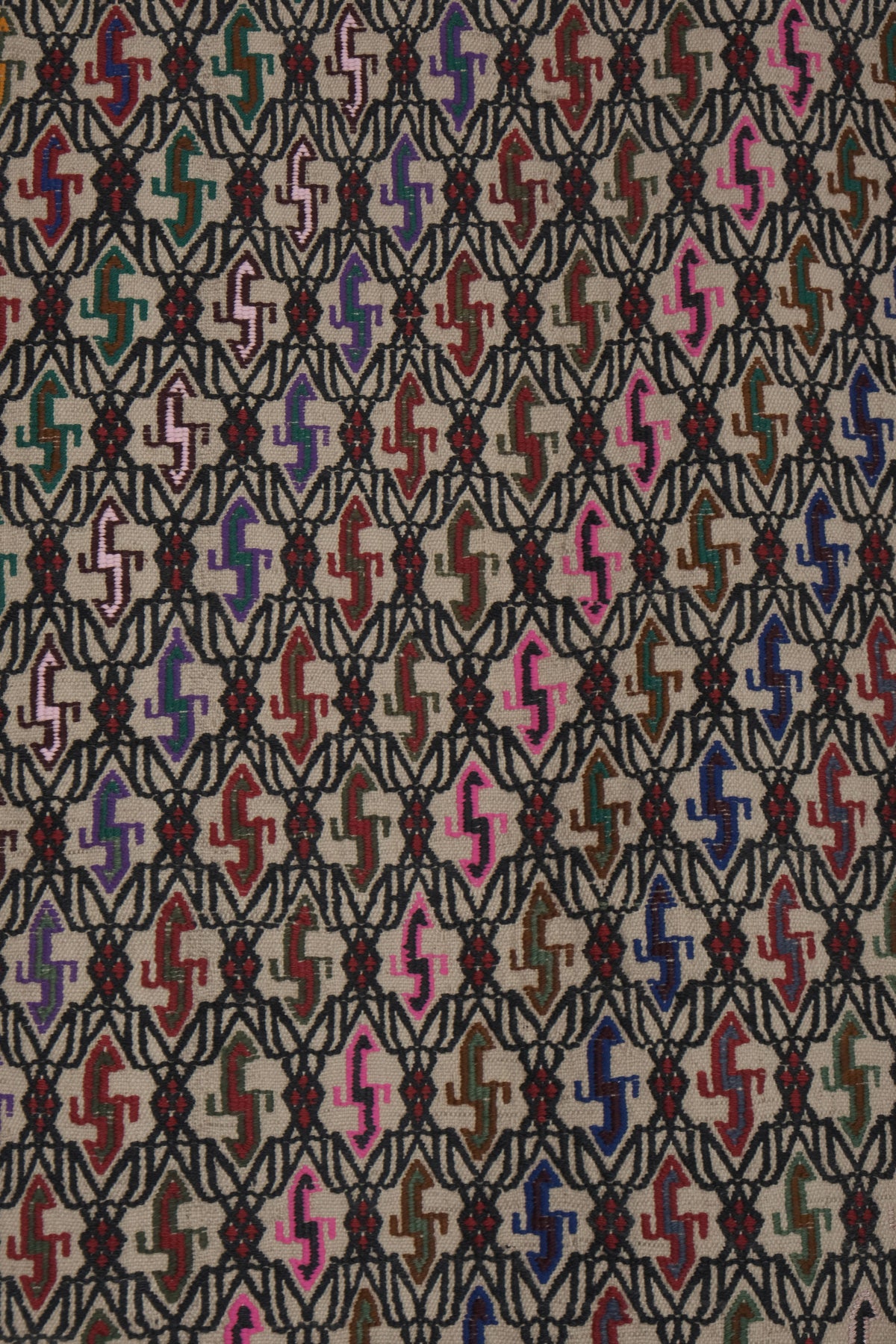Vintage Kilim 115 x 153 cm
