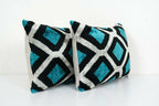 İpek Ikat Kadife Kırlent Kılıfı 2'li Set 40 x 56 cm