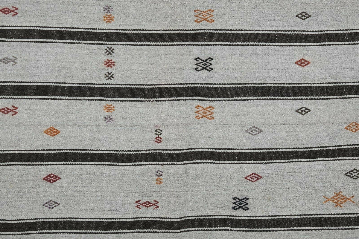 Vintage Kilim 153 x 210 cm