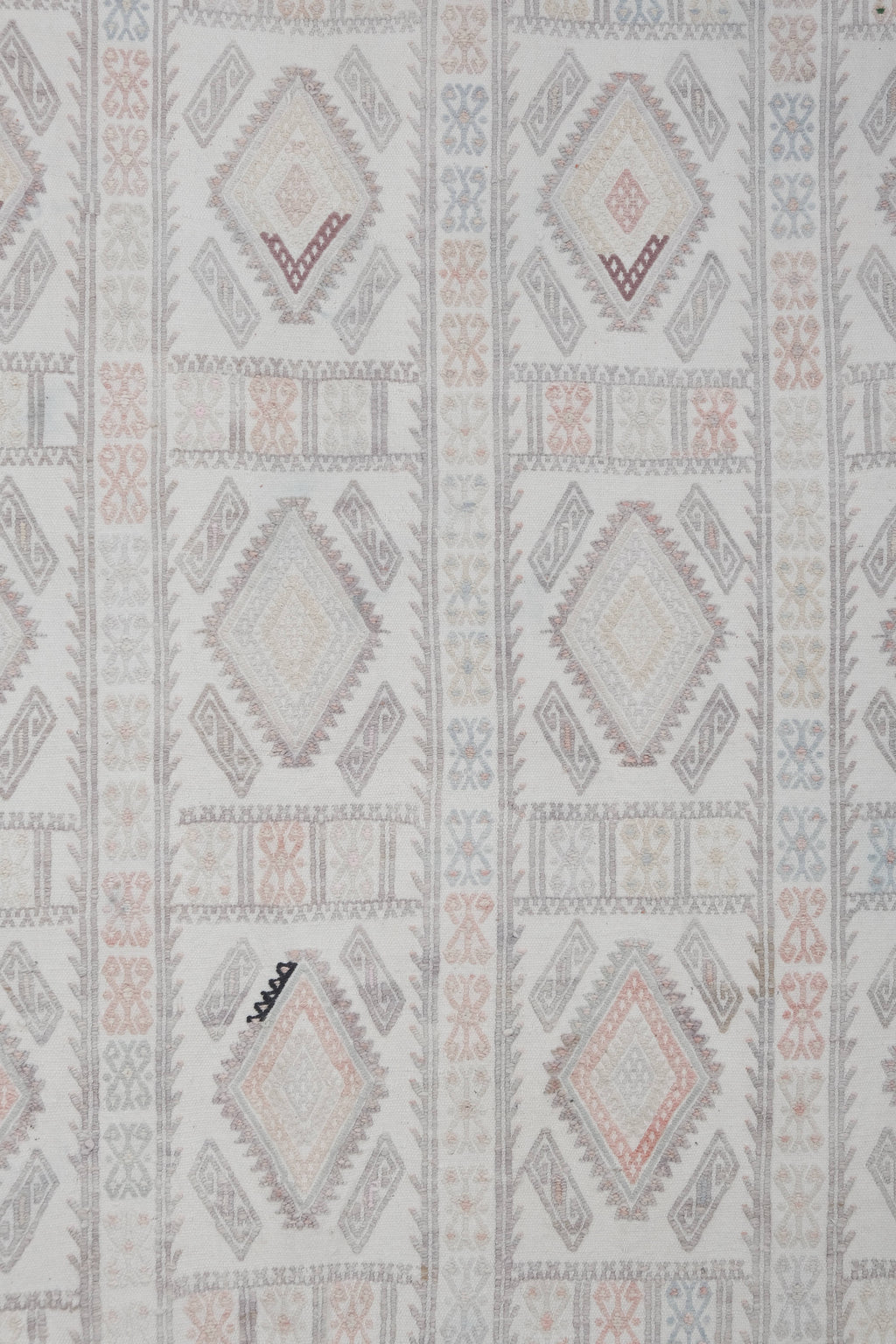 Vintage Kilim 156 x 216 cm