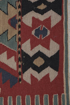 Vintage Kilim 116 x 171 cm