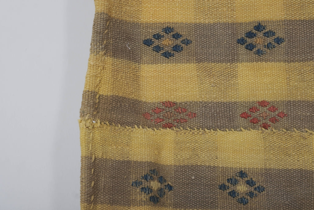 Vintage Adana Kilim 214 x 262 cm