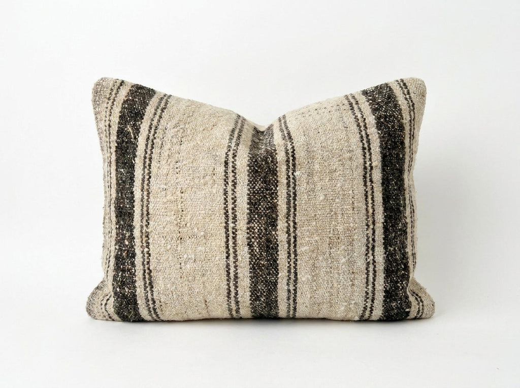Kilim Kırlent Kılıfı 36 x 51 cm