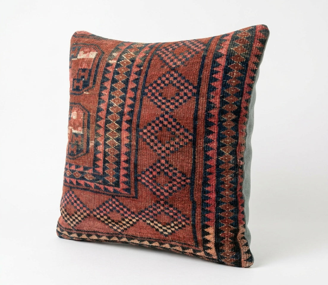 Halı Kırlent Kılıfı 60 x 60 cm