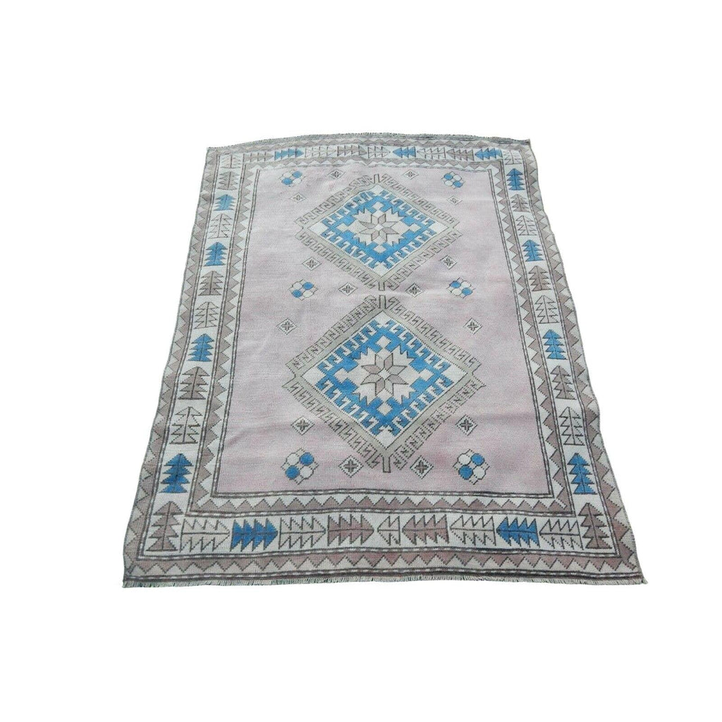 Vintage Uşak Halı 155 x 190 cm