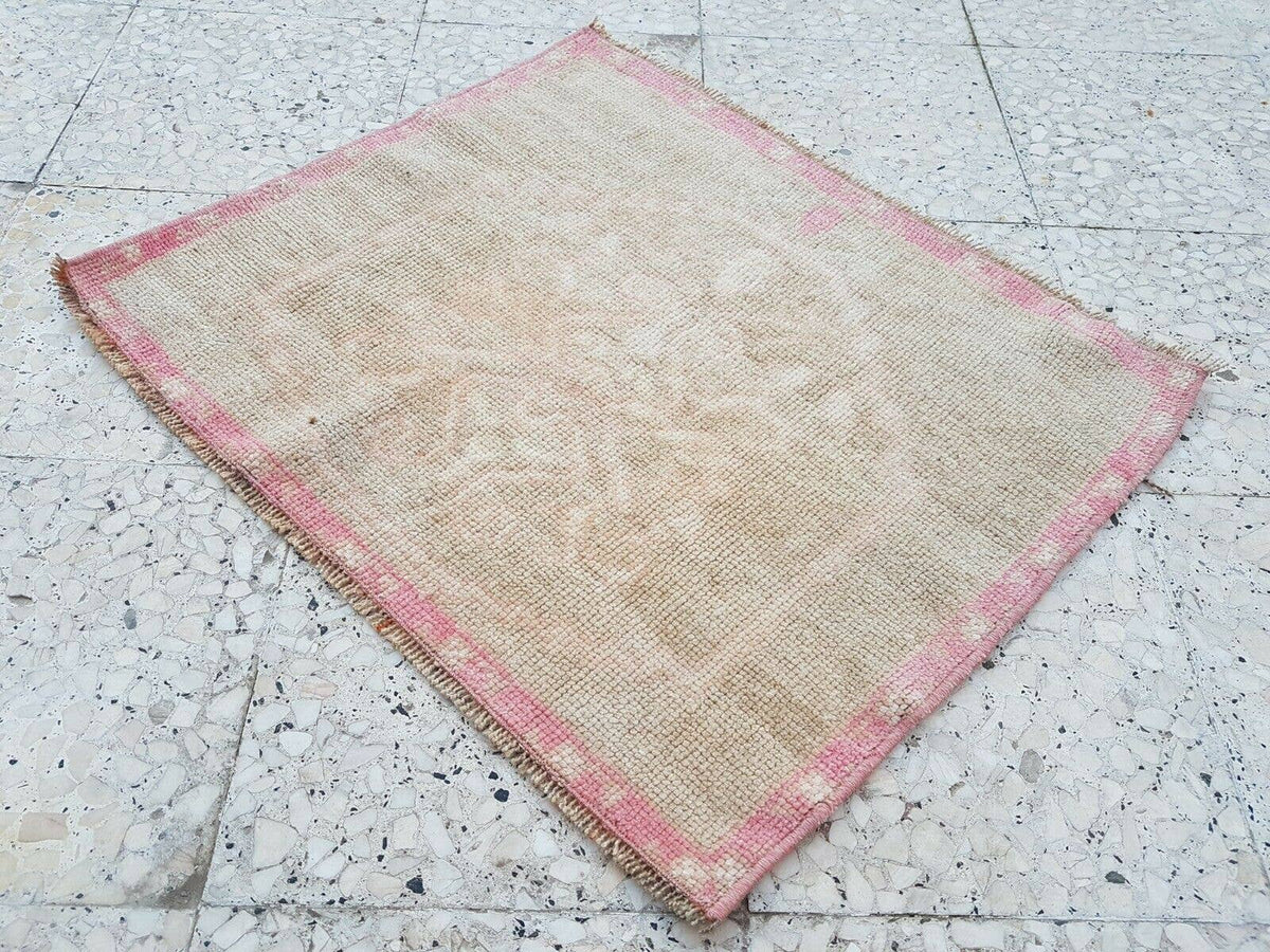 Vintage Uşak Halı 72 x 58 cm