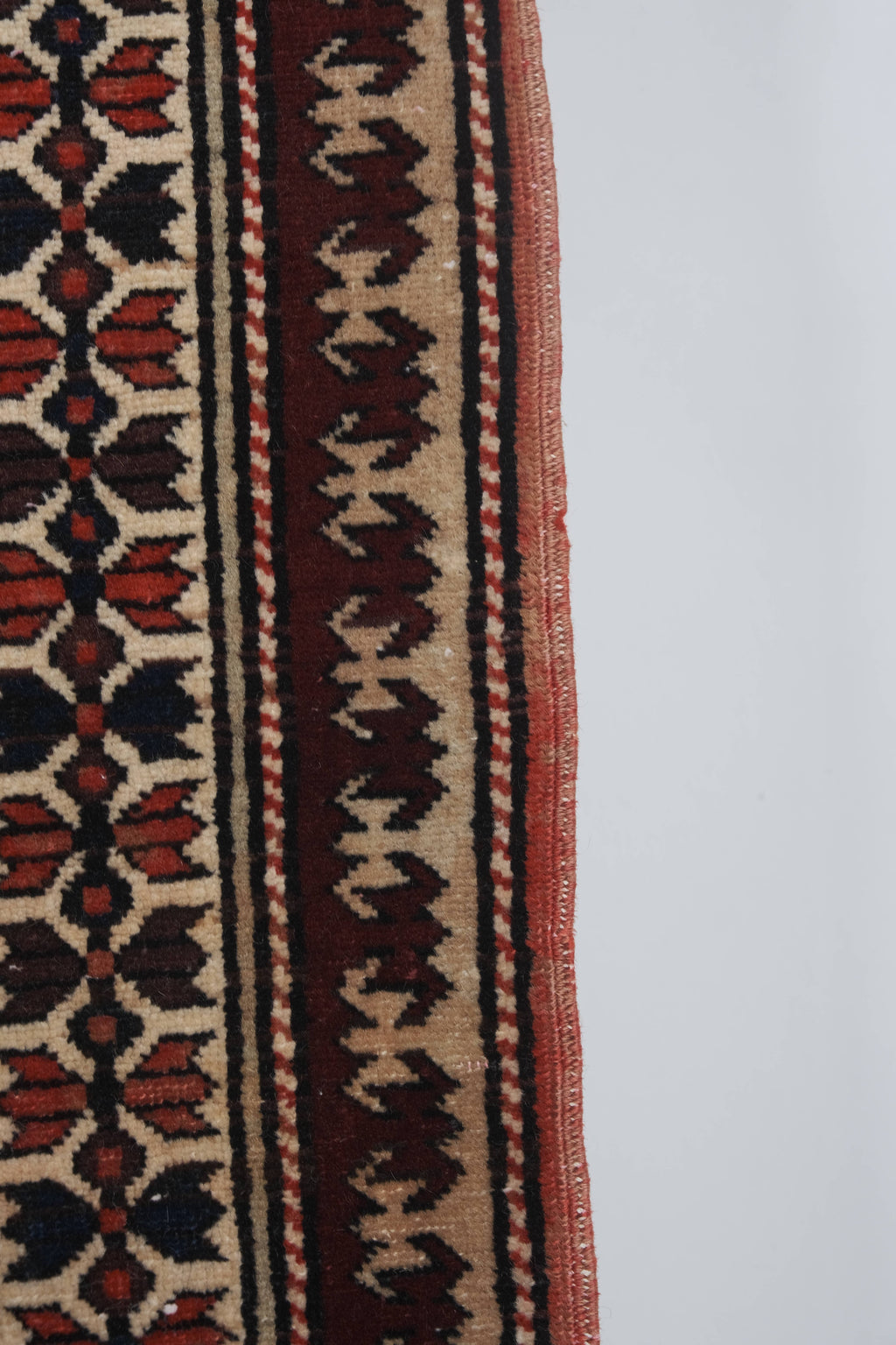 Vintage Kafkas Halı 140 x 206 cm