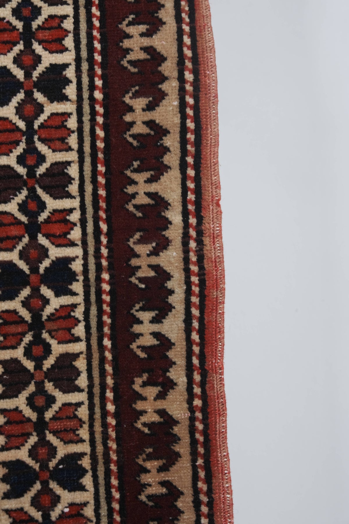 Vintage Kafkas Halı 140 x 206 cm