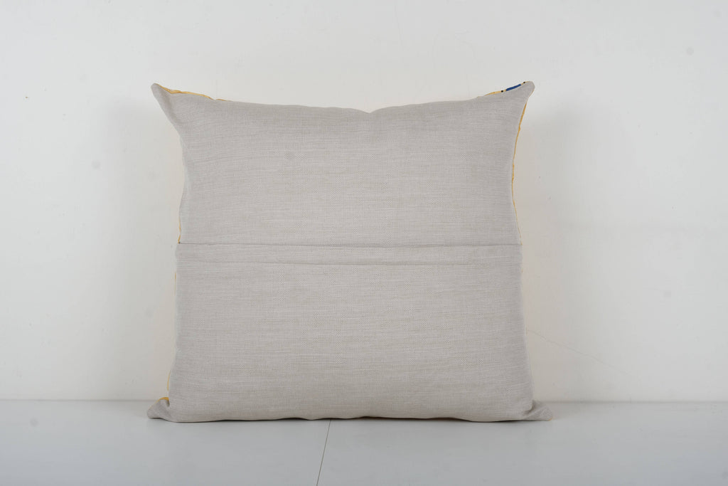 Suzani Kırlent Kılıfı 52 x 58 cm