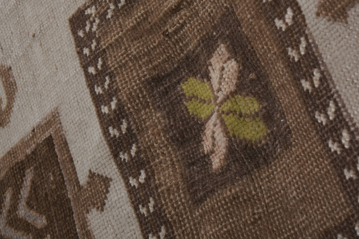 Vintage Kars Halı 179 x 305 cm