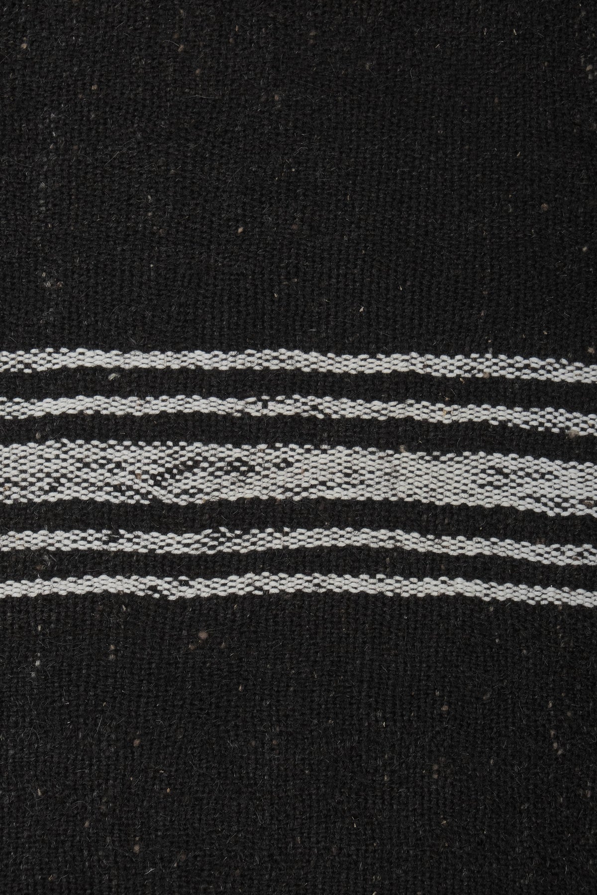 Vintage Kilim 248 x 321 cm