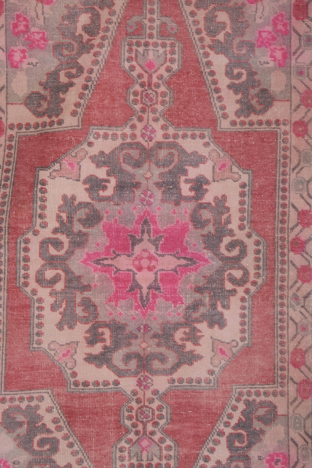 Vintage Türk Halı 119 x 231 cm