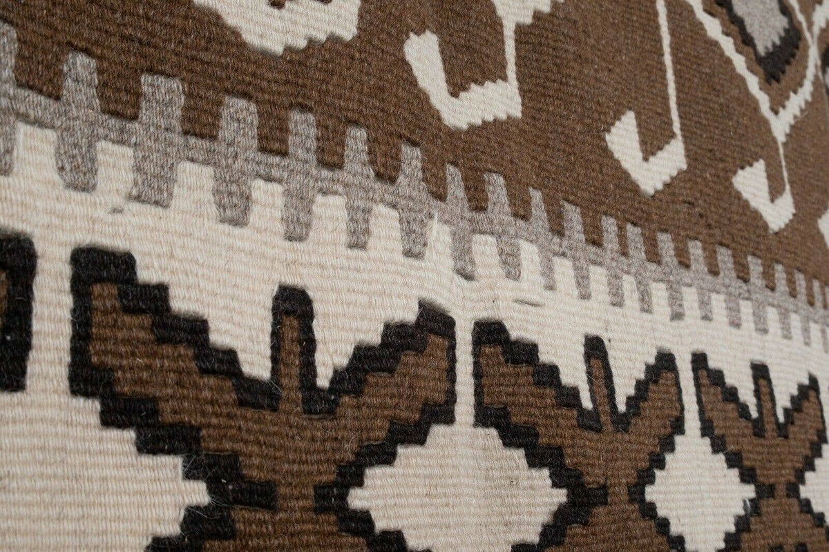 Vintage Kilim 118 x 140 cm