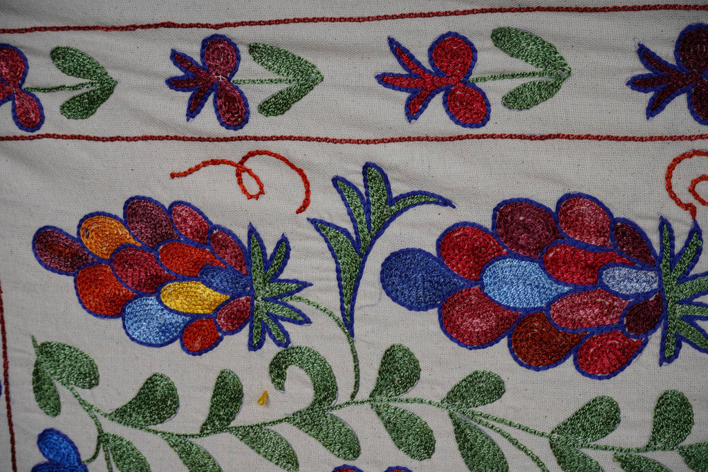 Suzani Yolluk 43 x 180 cm