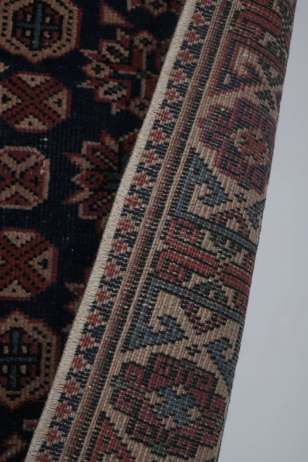 Vintage Kafkas Halı 120 x 201 cm