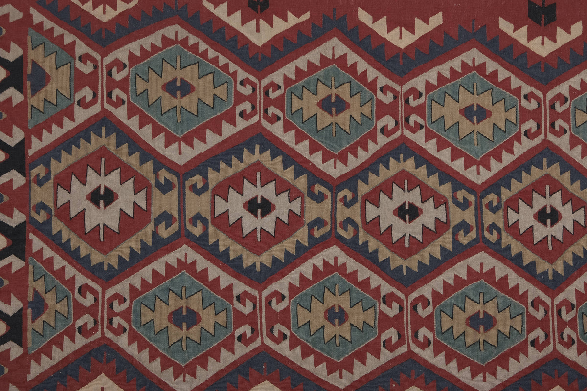 Vintage Kilim 116 x 171 cm