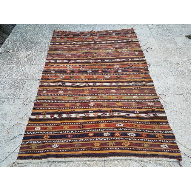Vintage Kilim 136 x 218 cm