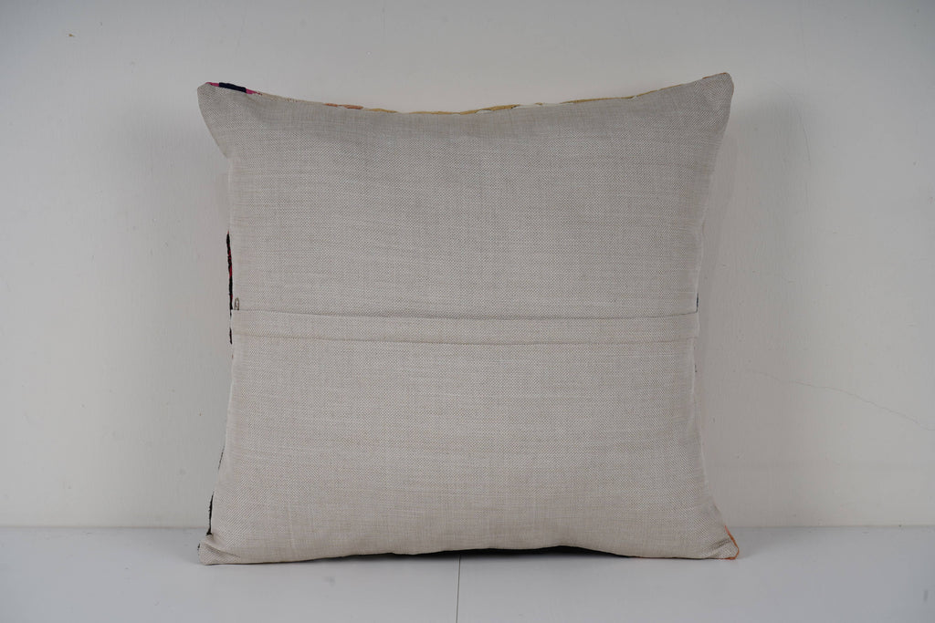 Suzani Kırlent Kılıfı 46 x 47 cm